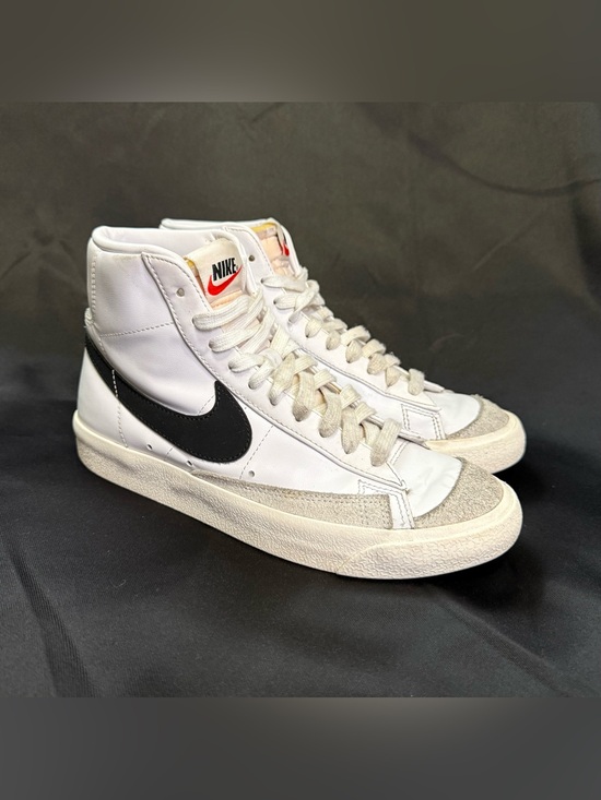 Nike Shoes - Nike Blazer Mid '77 Vintage Sneaker Shoes Leather White Women’s 7